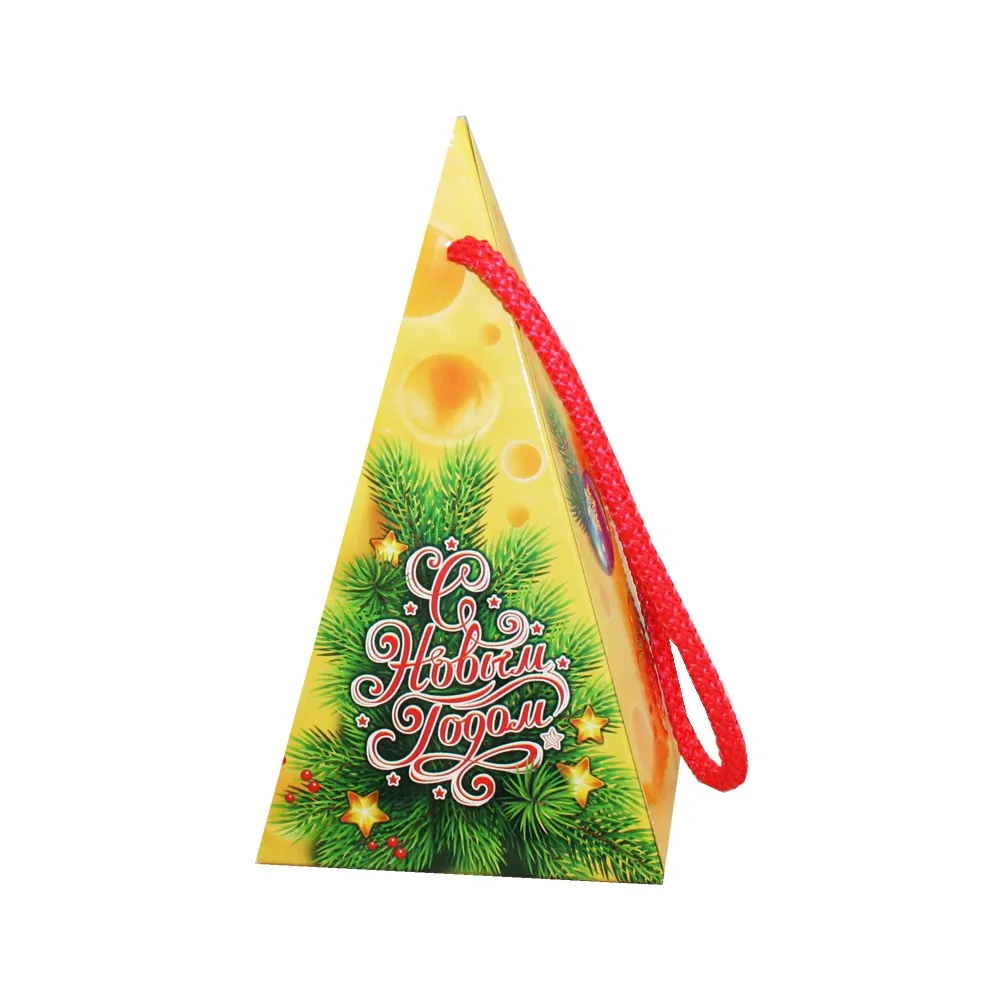 Треугольная упаковка для конфет