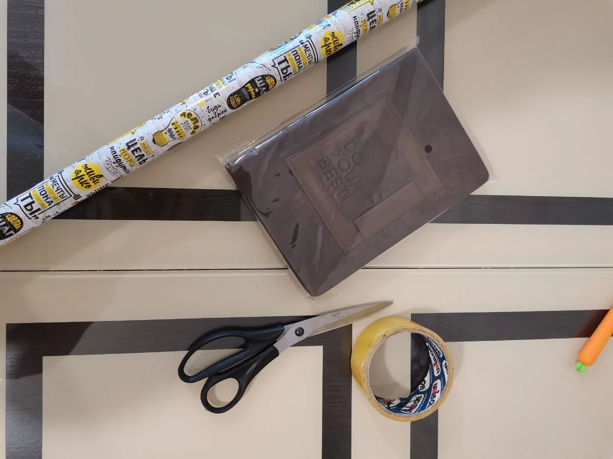 Упаковка книг в термоусадочную пленку