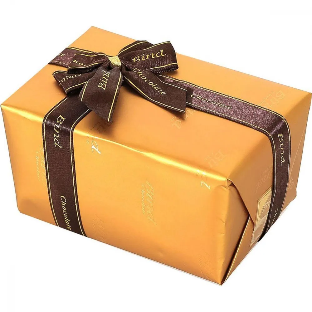 Золотая упаковка для конфет