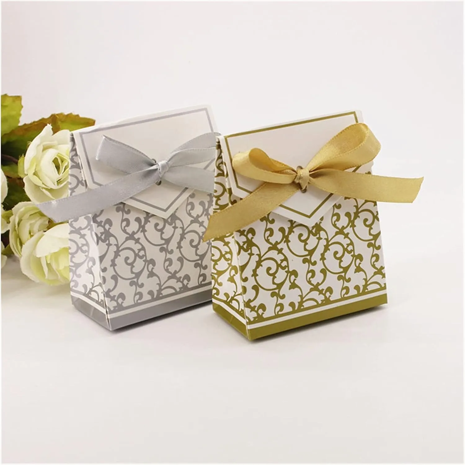 Декоративные подарочные коробки