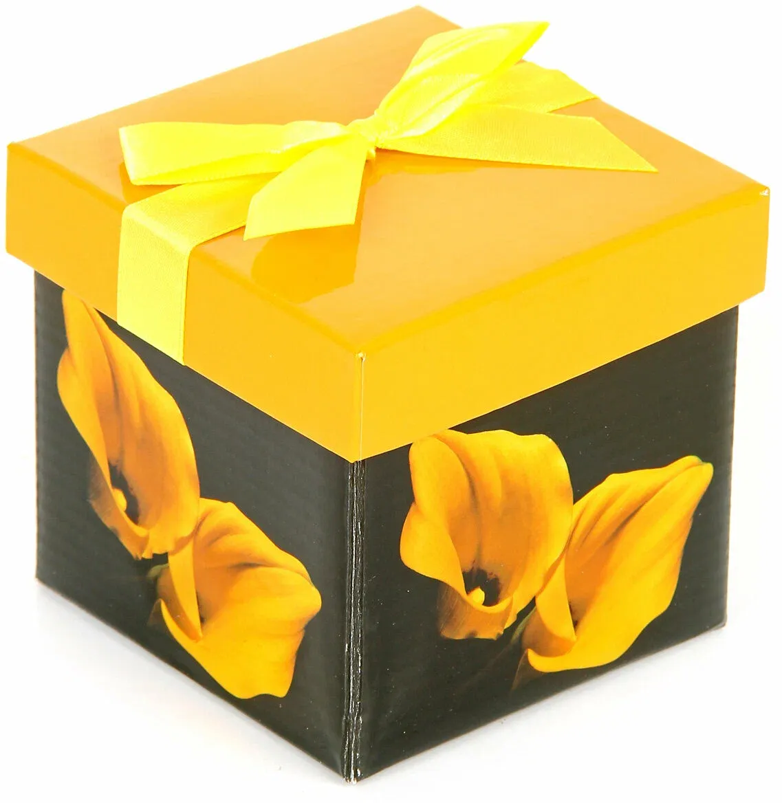 Квадратные подарочные коробки