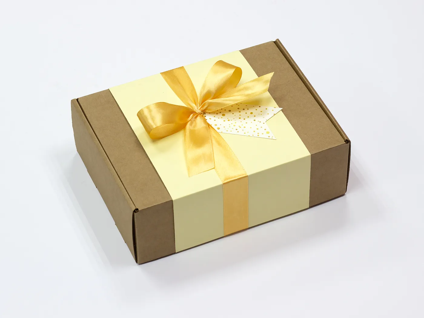 Подарочные коробки 12х15