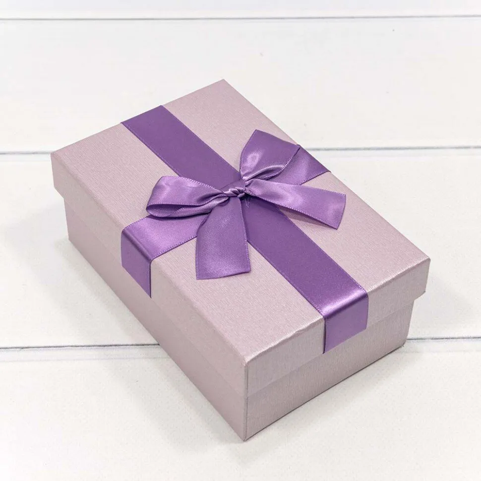 Подарочные коробки 19х8х5