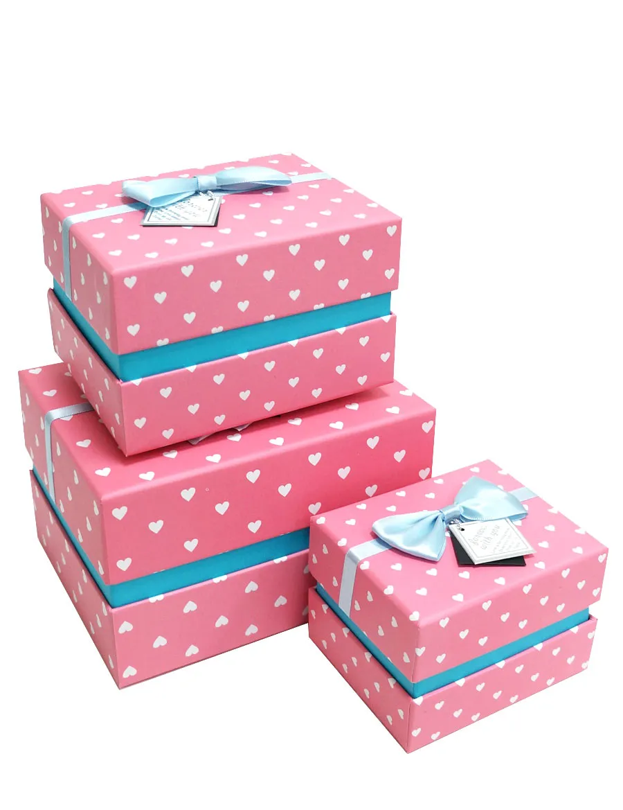 Подарочные коробки 20х15х15