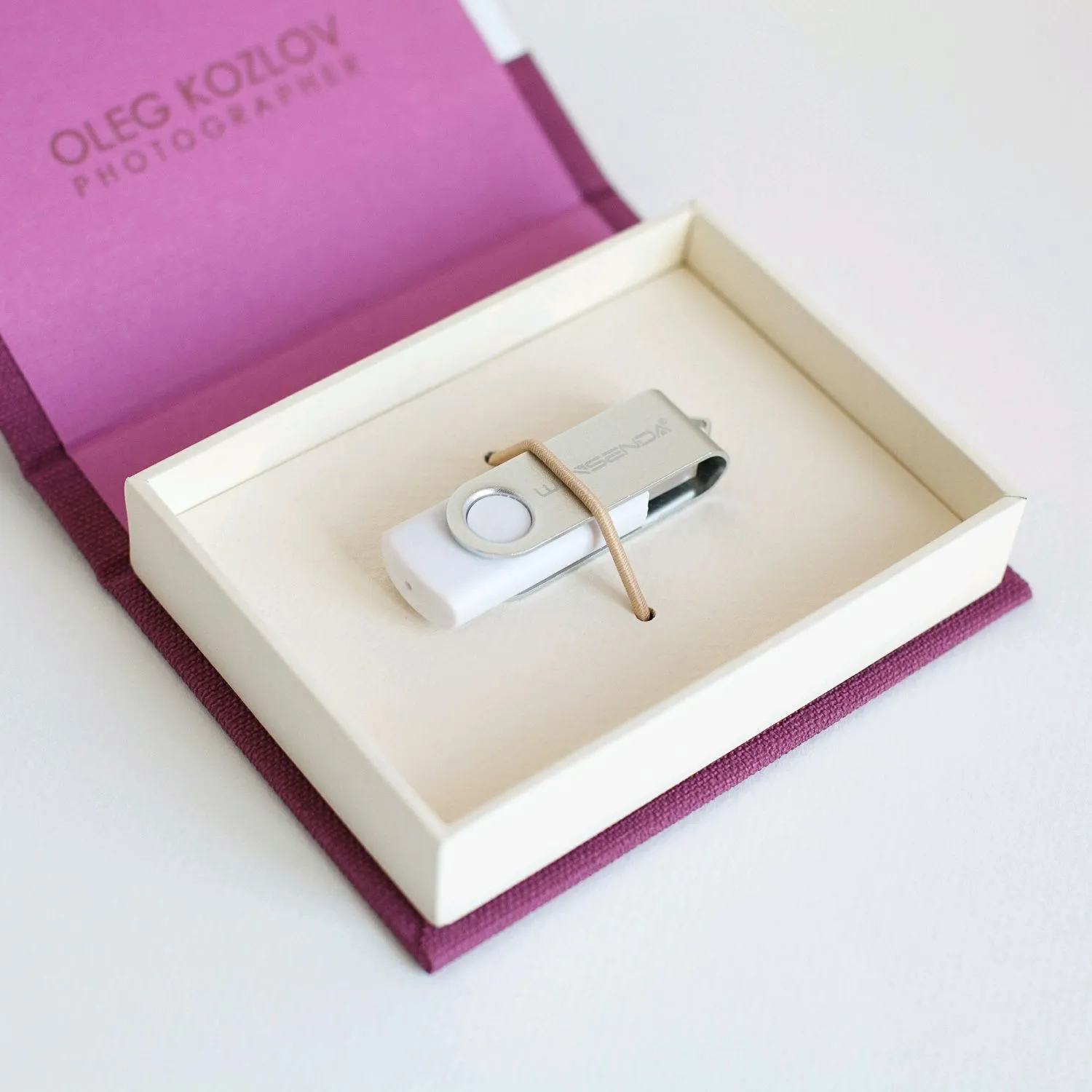 Подарочные коробки для флешки