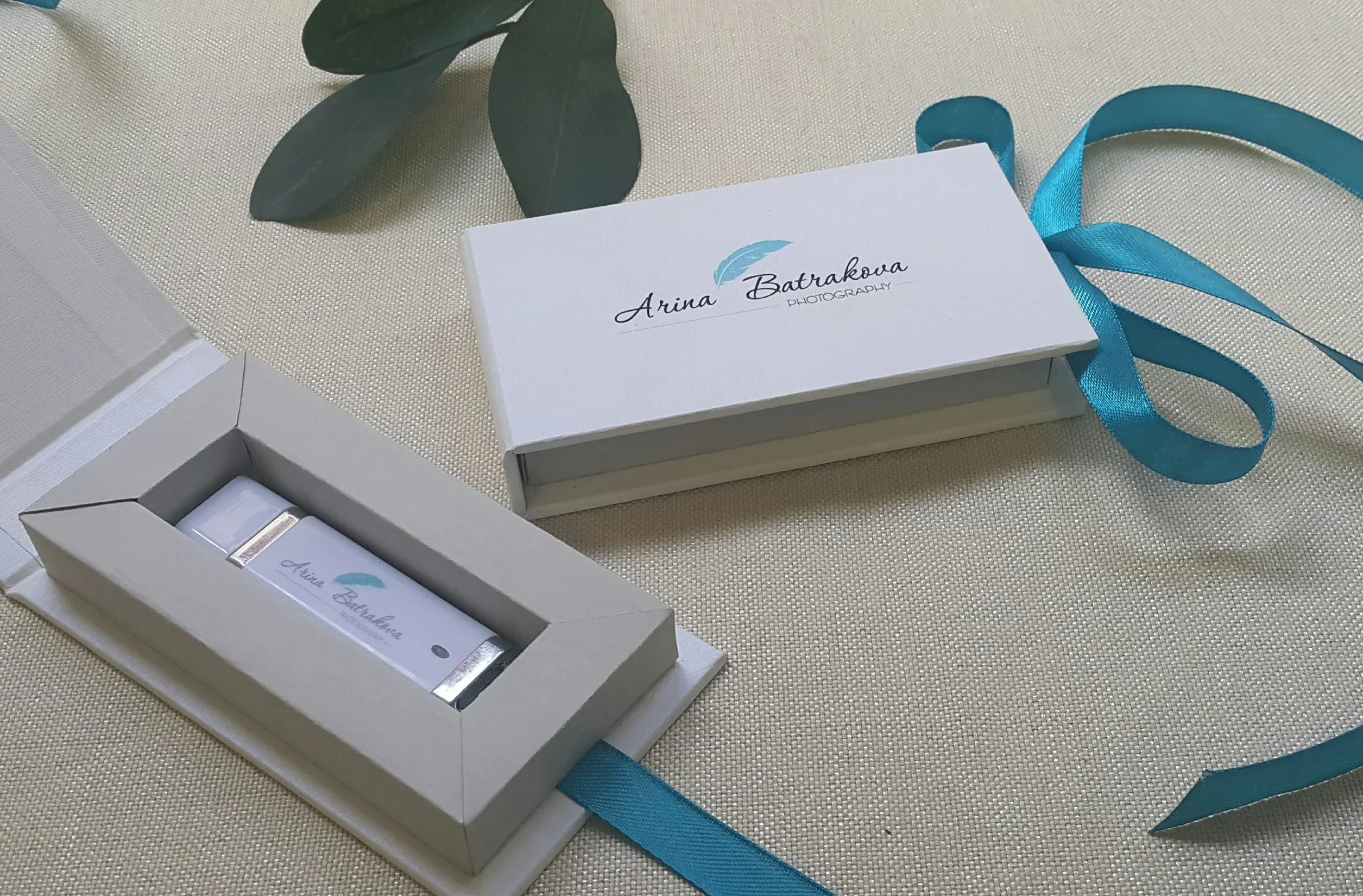 Подарочные коробки для флешки