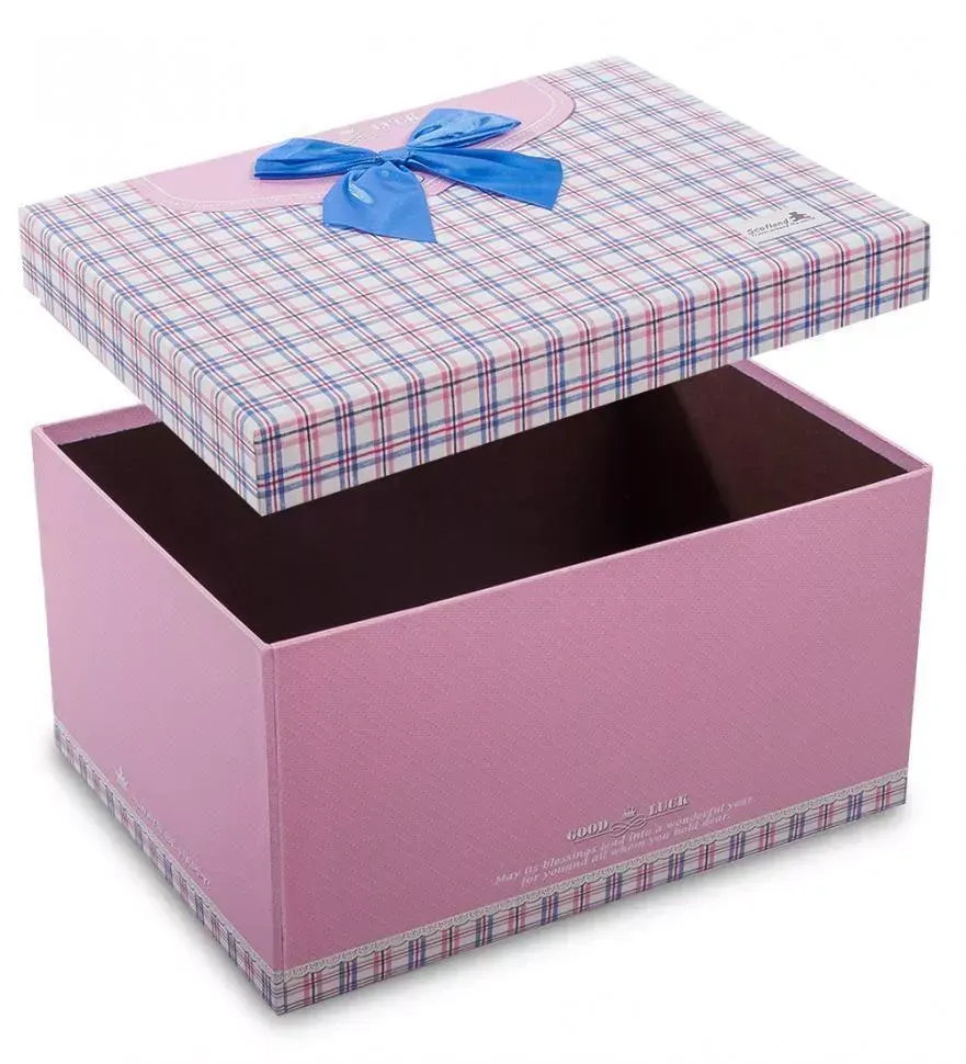 Подарочные коробки для одежды