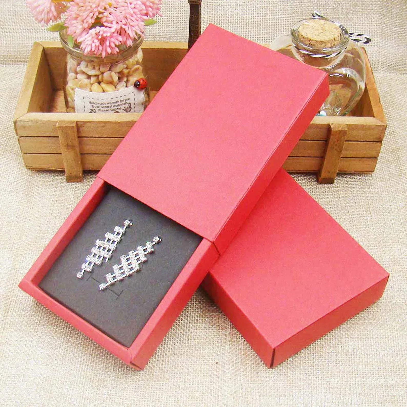 Подарочные коробки для сережек