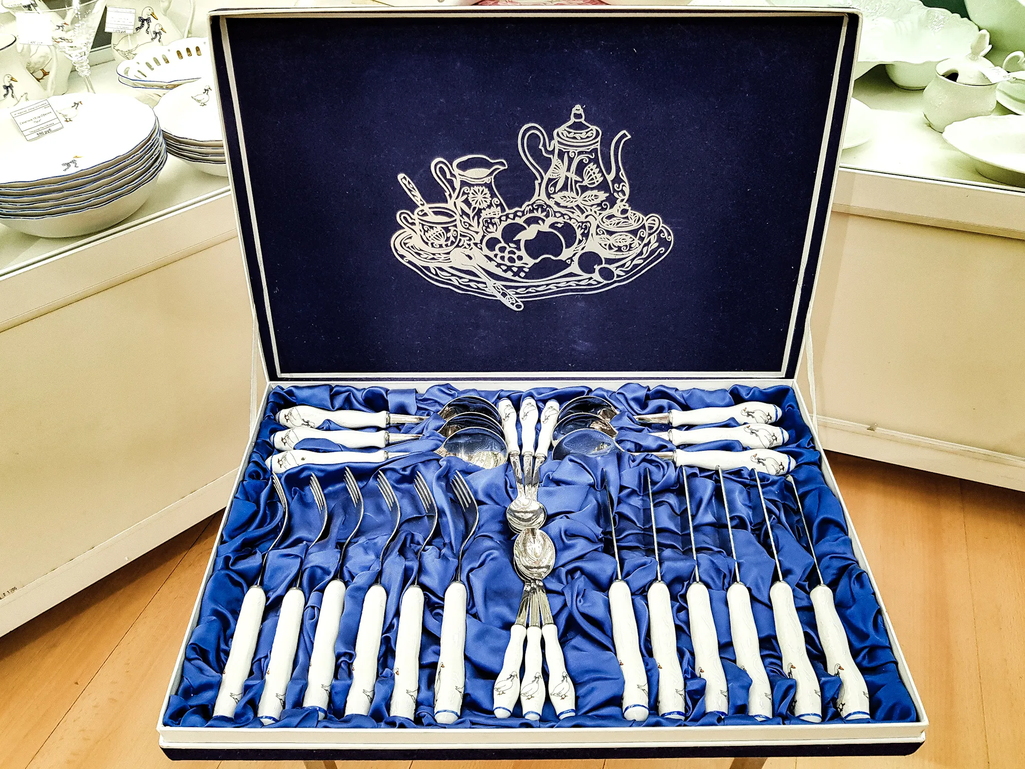 Подарочные коробки для столовых приборов