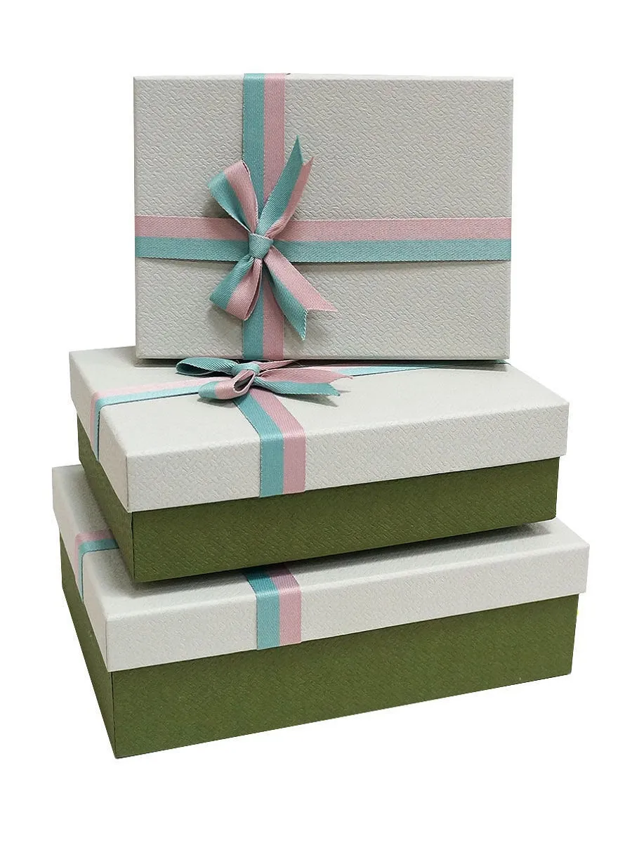 Подарочные коробки 26 см