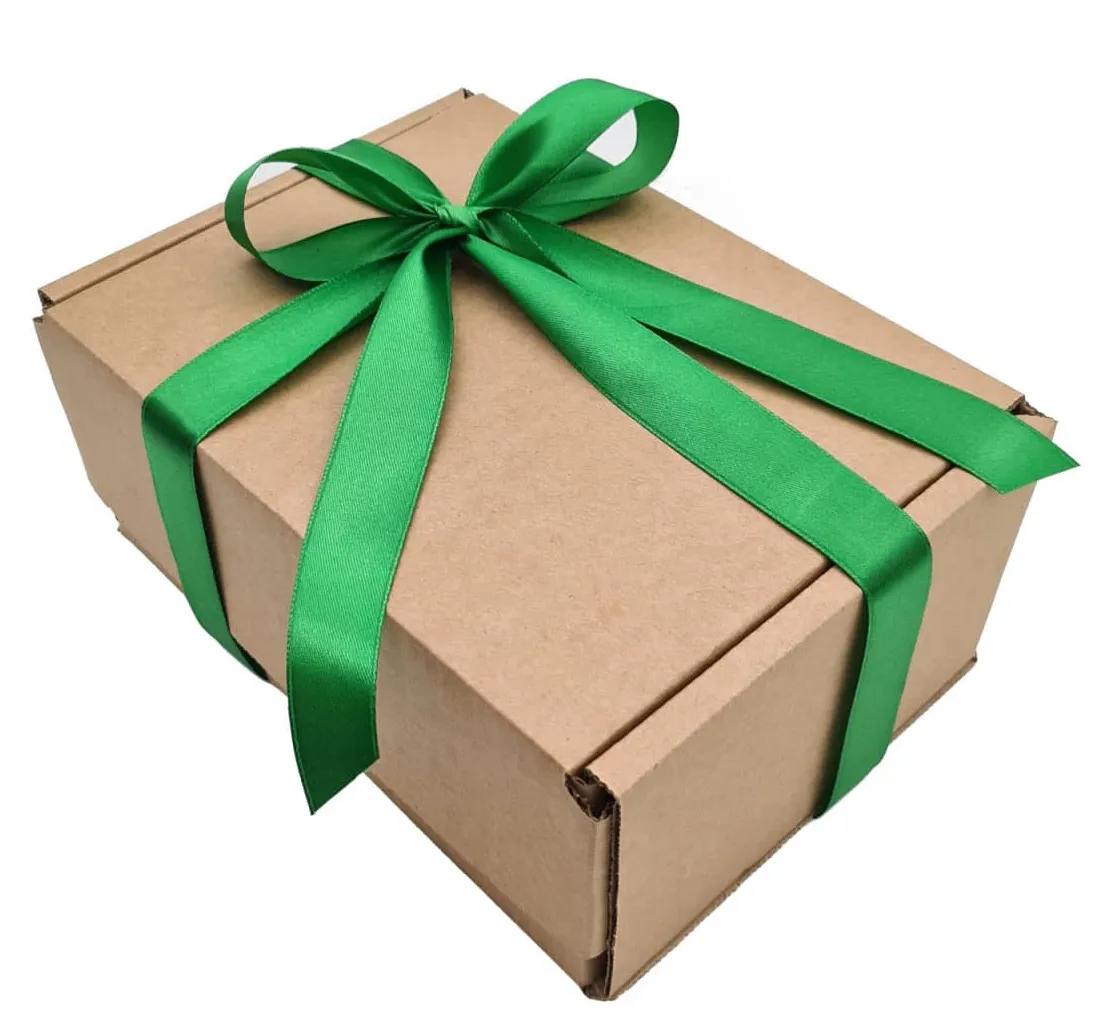 Подарочные коробки 26 см