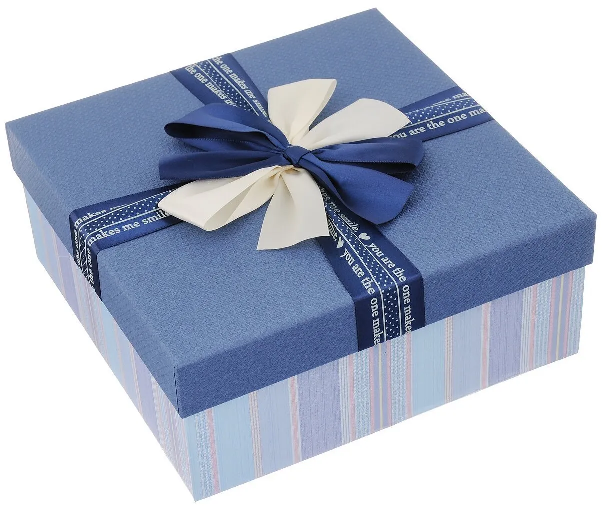 Подарочные коробки 40 см