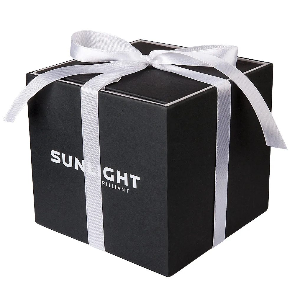 Черные подарочные коробки