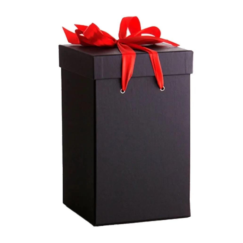 Черные подарочные коробки