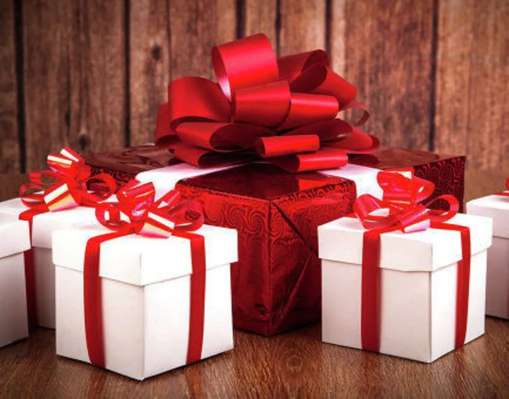 Подарочные коробки на день рождения