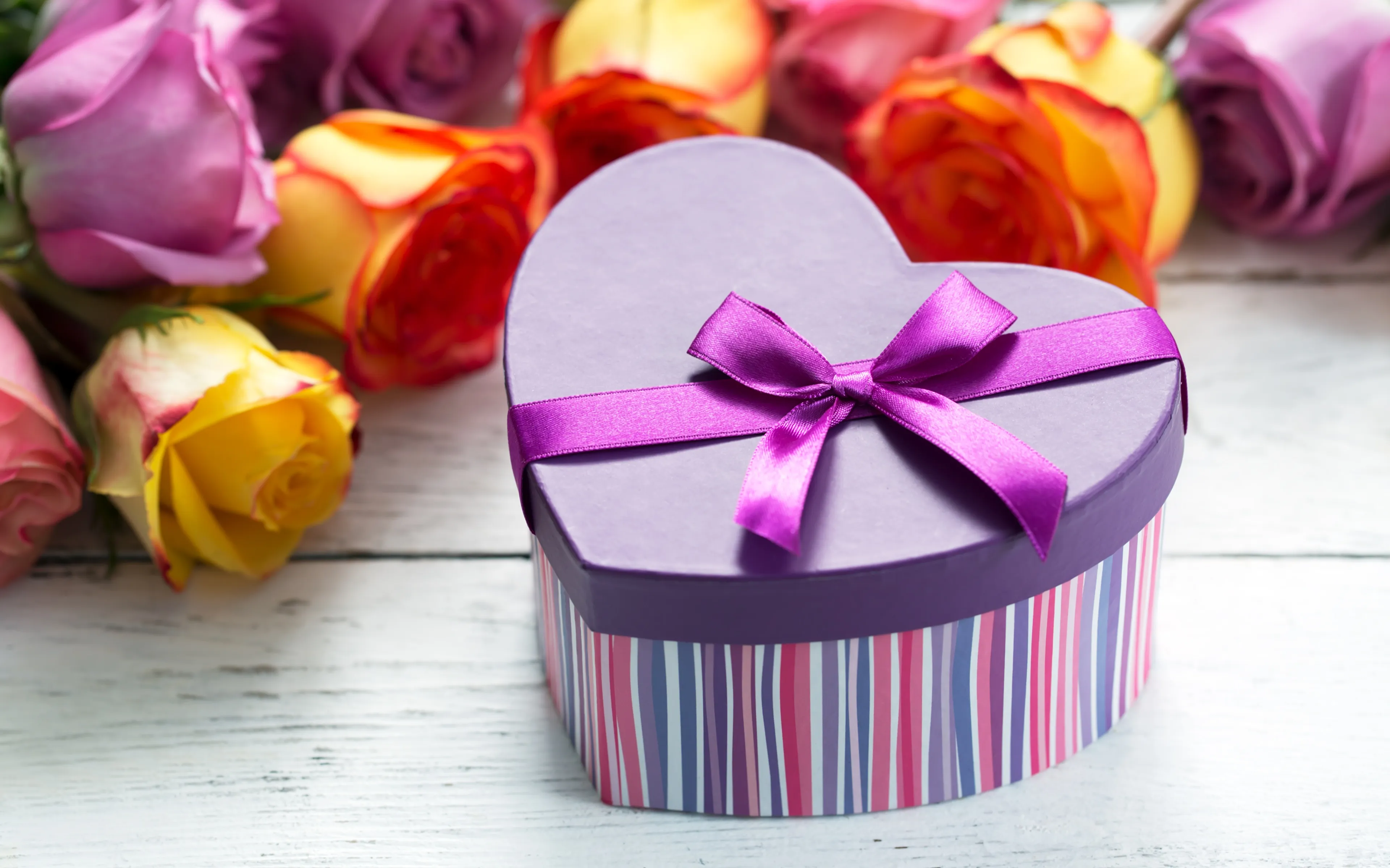 Подарочные коробки на день рождения