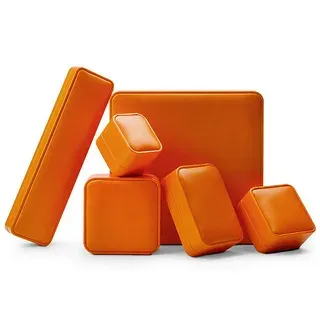 Оранжевые подарочные коробки