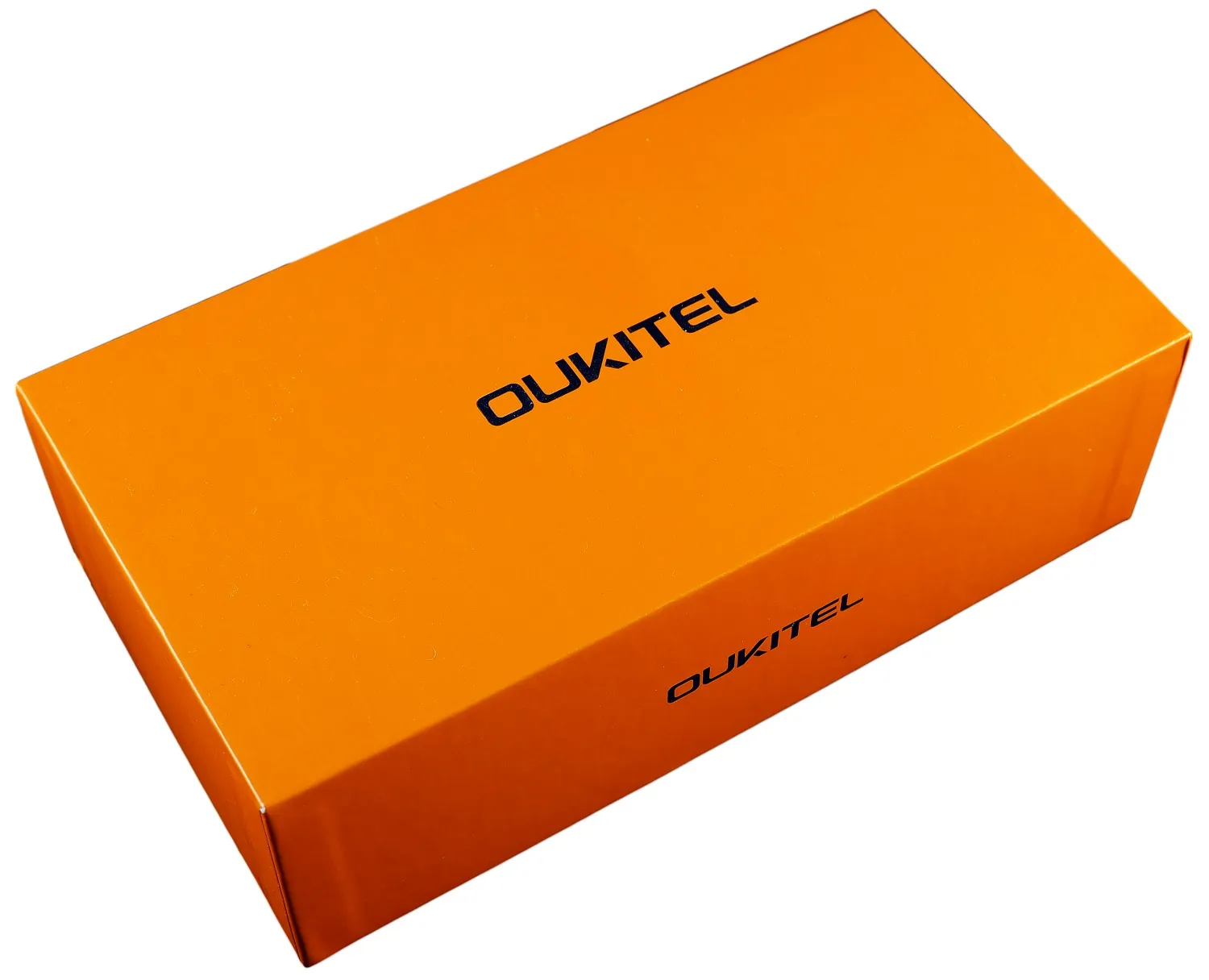 Оранжевые подарочные коробки