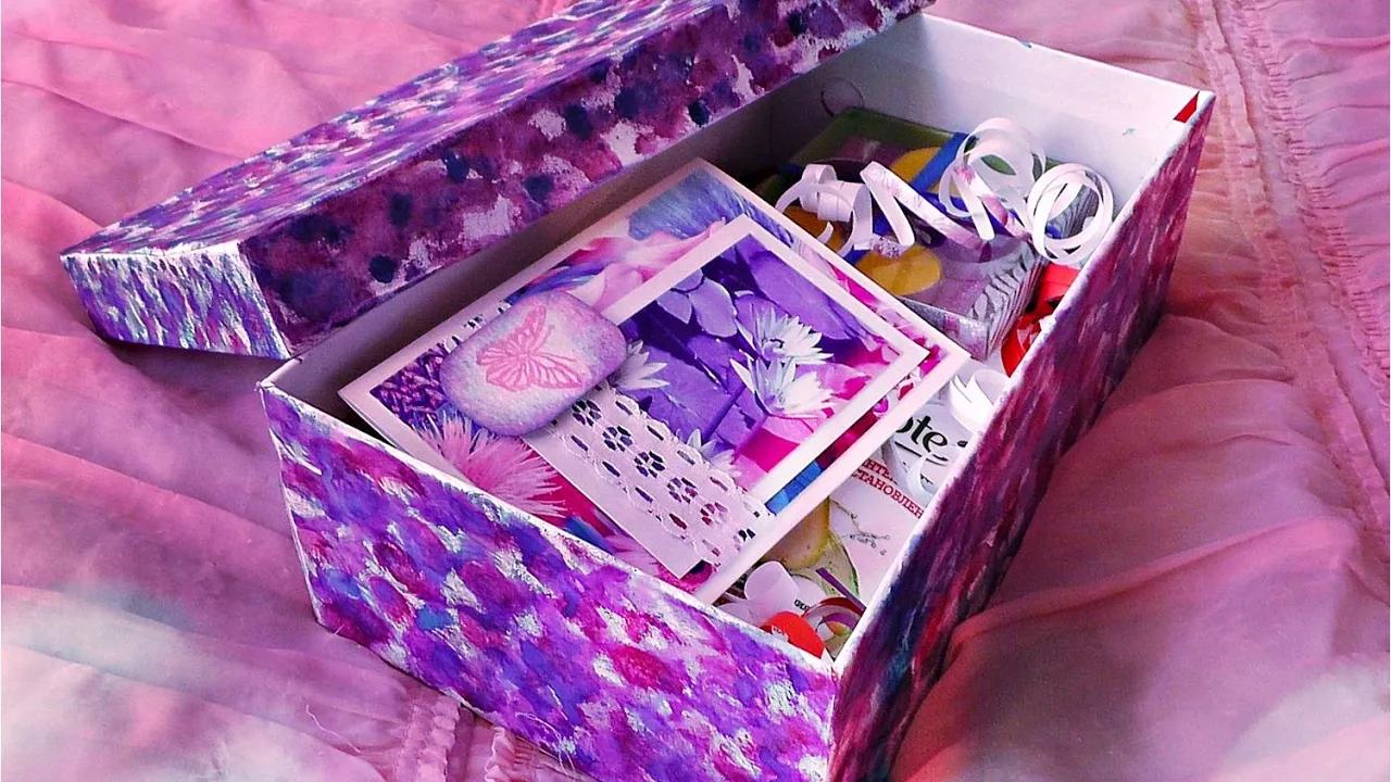 Подарочные коробки подруге