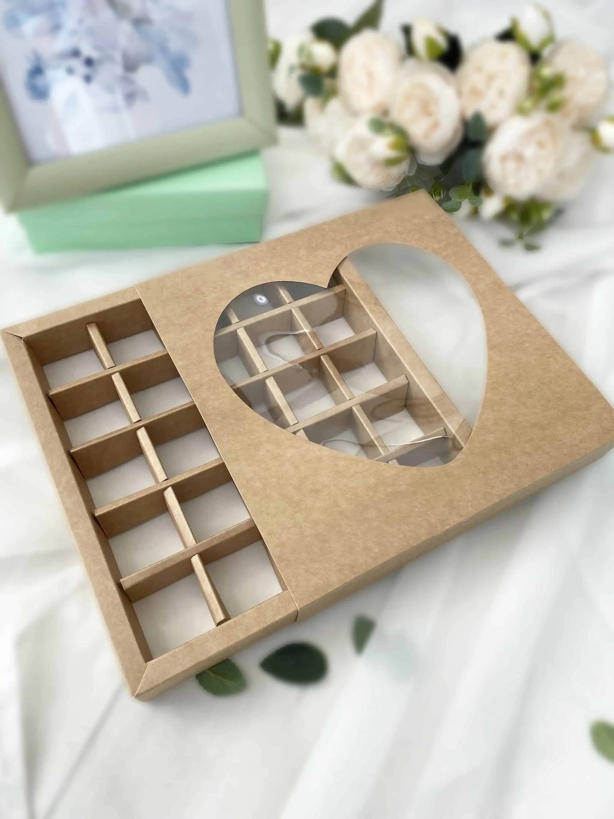 Подарочные коробки с ячейками