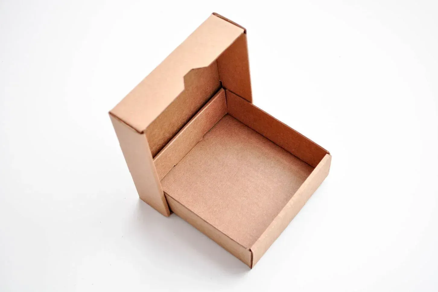 Самосборные подарочные коробки