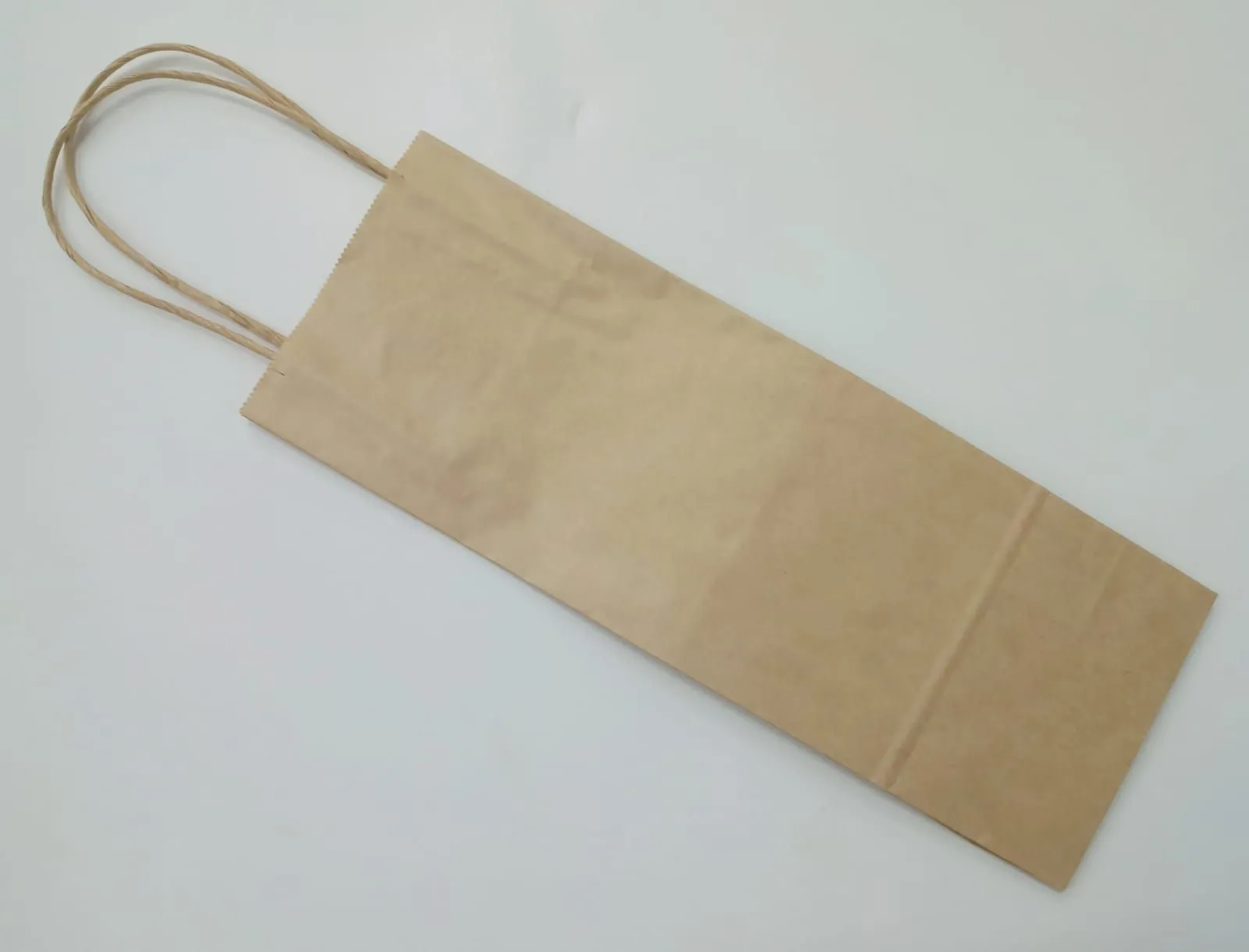 Бумажные пакеты под бутылку
