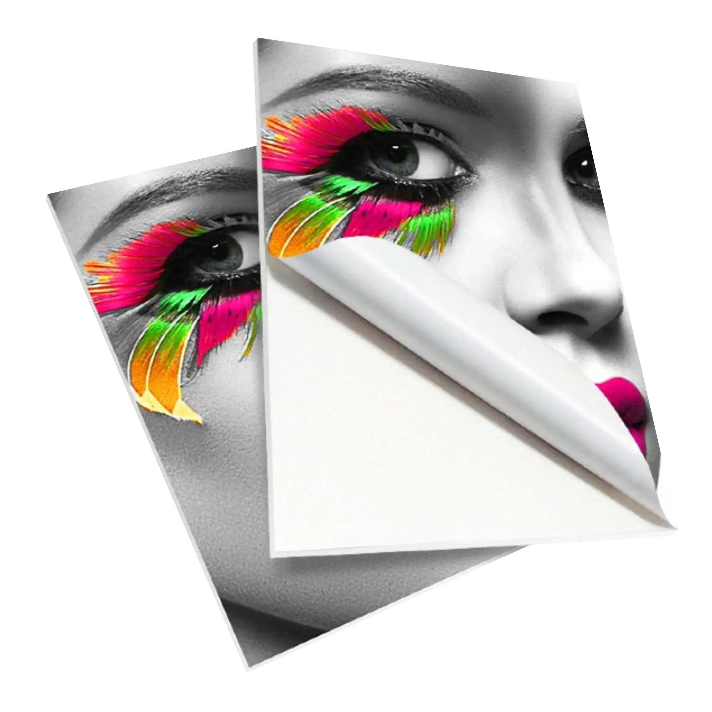 Печать самоклеящихся плакатов