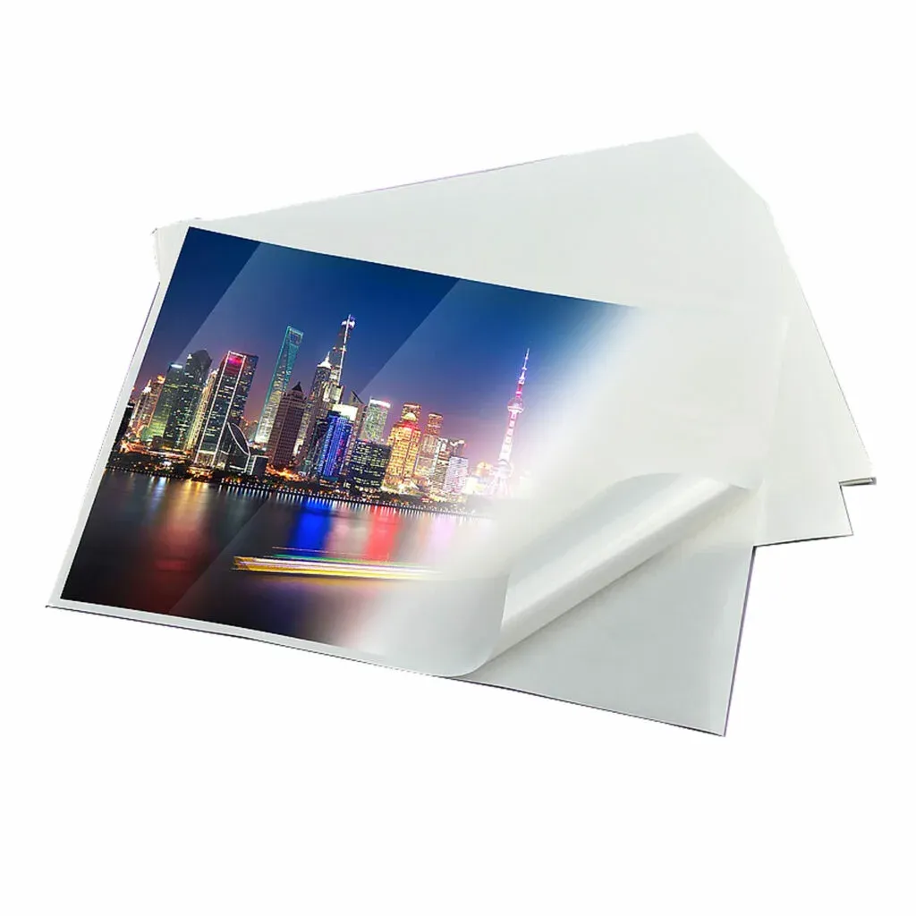 Печать самоклеящихся плакатов