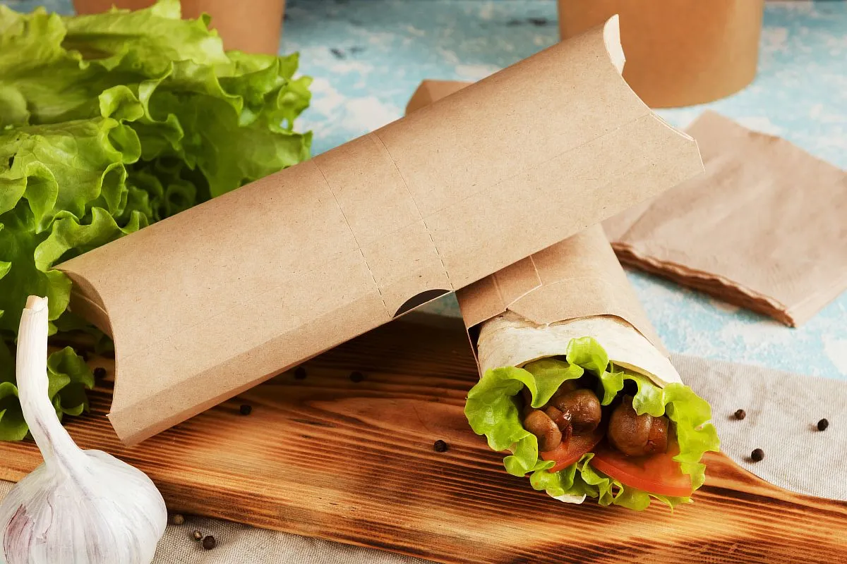 Оранжевые бумажные пакеты