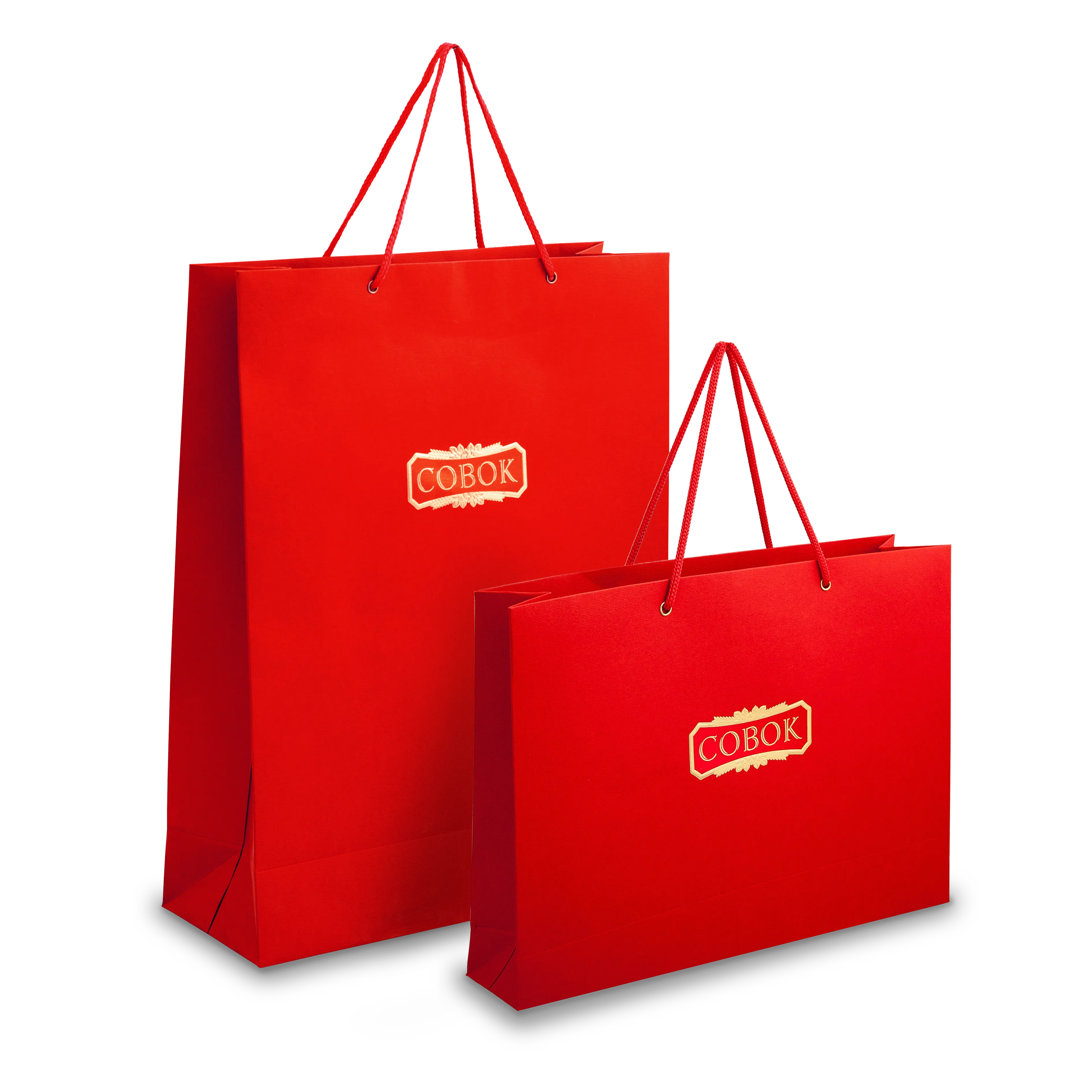Красные бумажные пакеты
