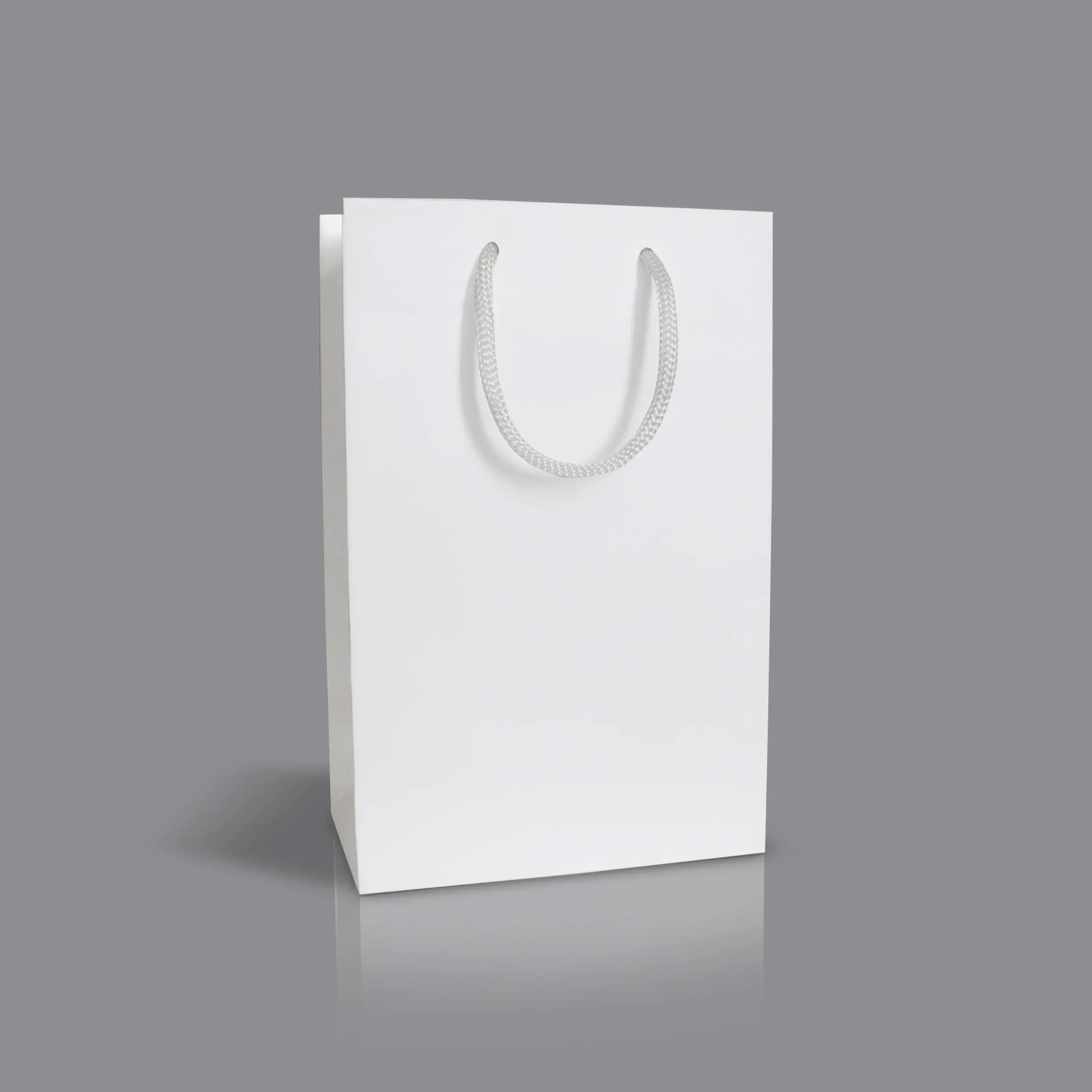 Бумажные пакеты с веревочными ручками