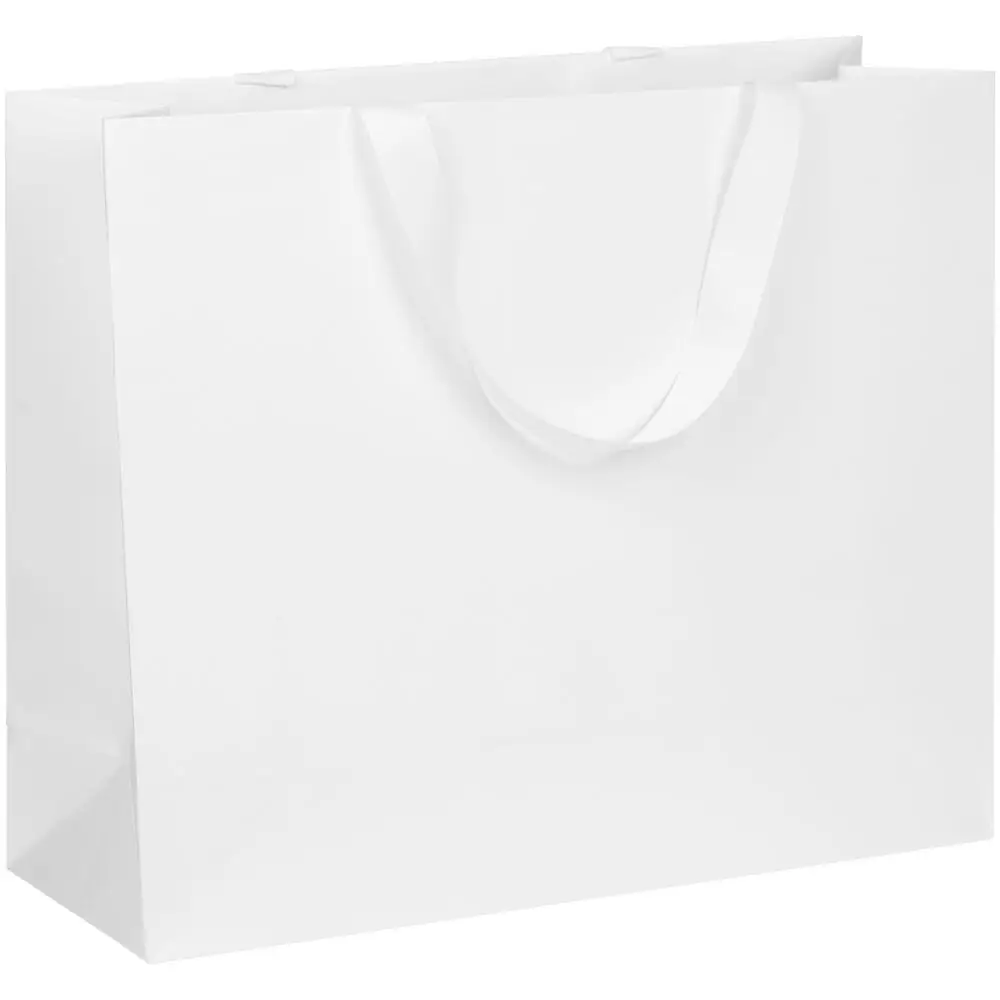 Белые бумажные пакеты