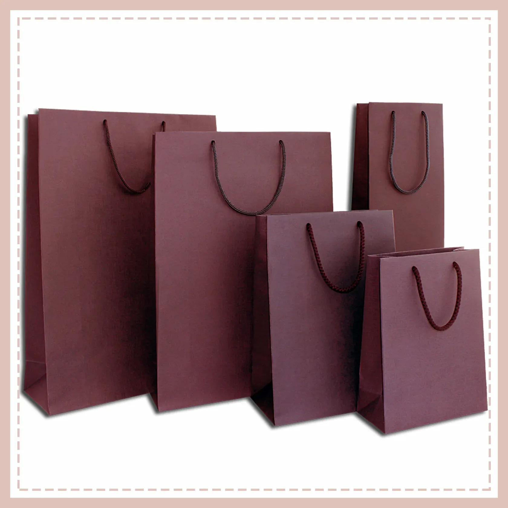 Коричневые бумажные пакеты