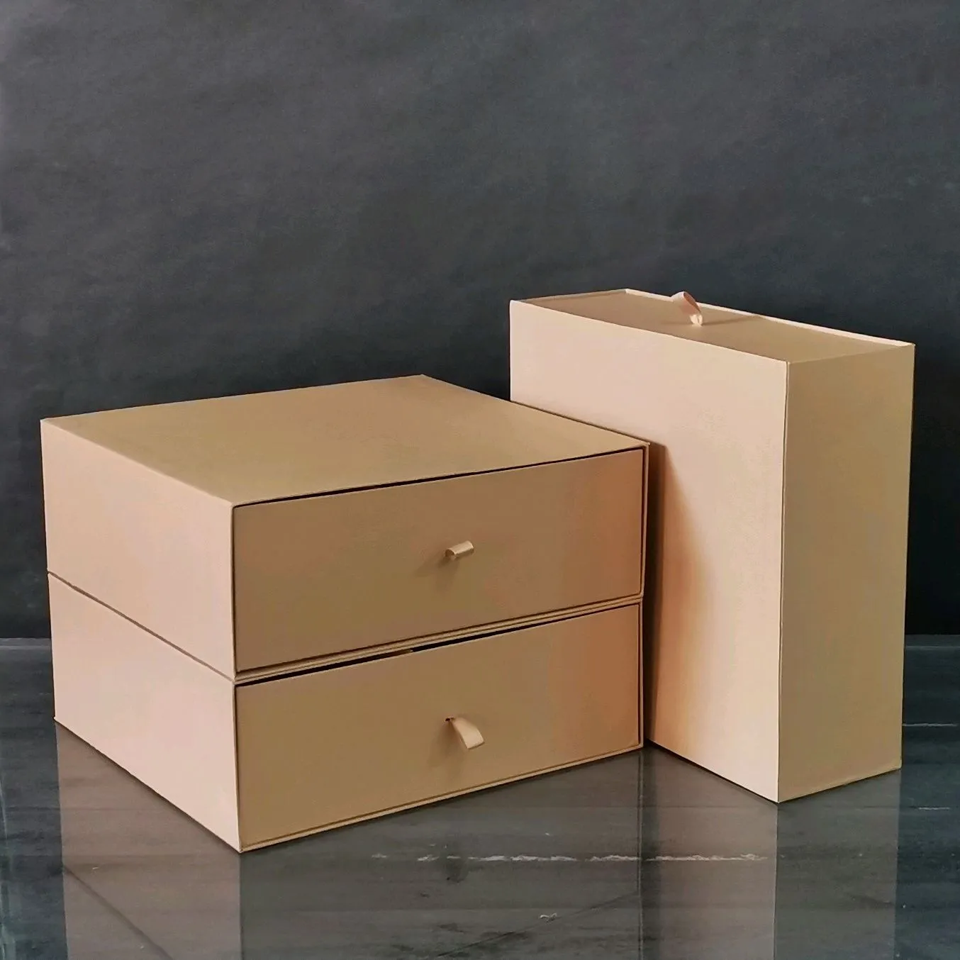 Изготовление коробок-пеналов для украшений с логотипом