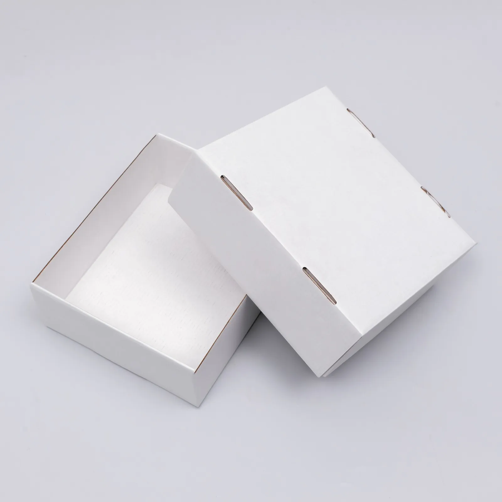 Изготовление сборных коробок крышка-дно