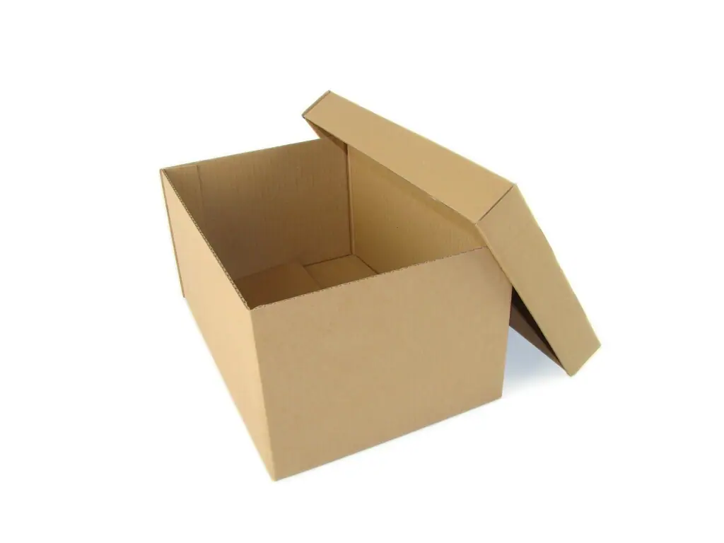 Как рассчитать размеры картонной коробки с крышкой: практические формулы и примеры