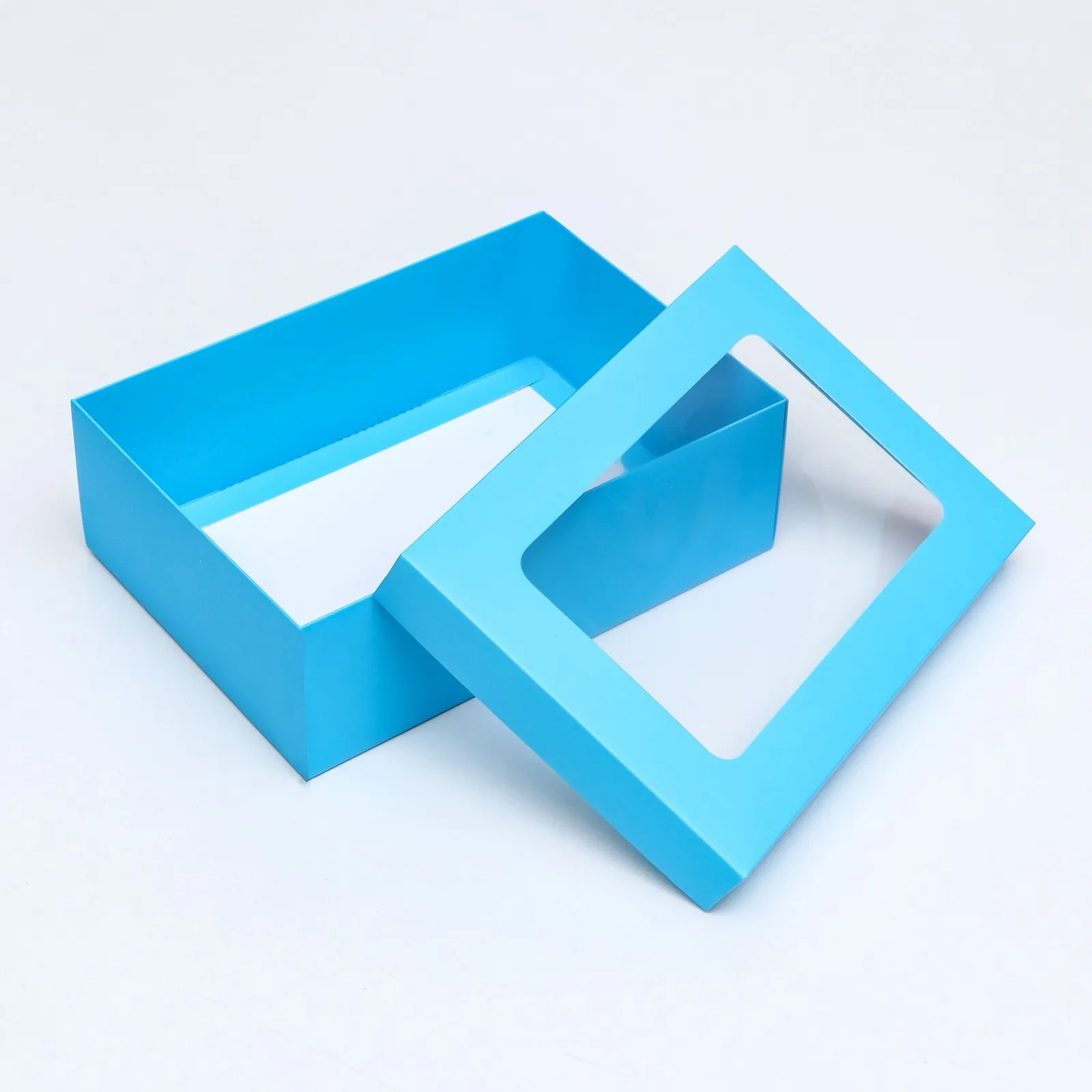 Изготовление подарочных складных коробок крышка-дно