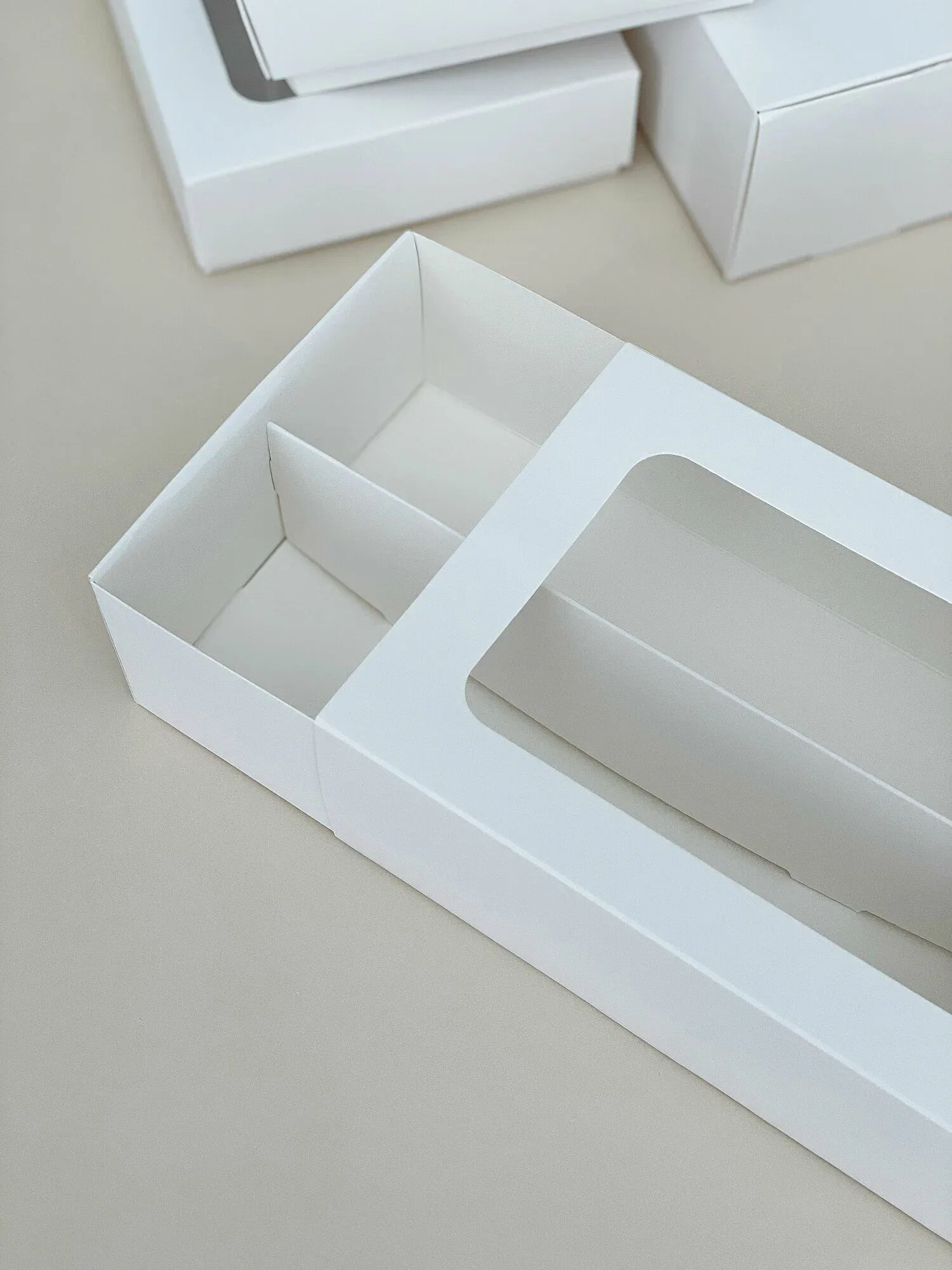 Изготовление белых коробок-пеналов