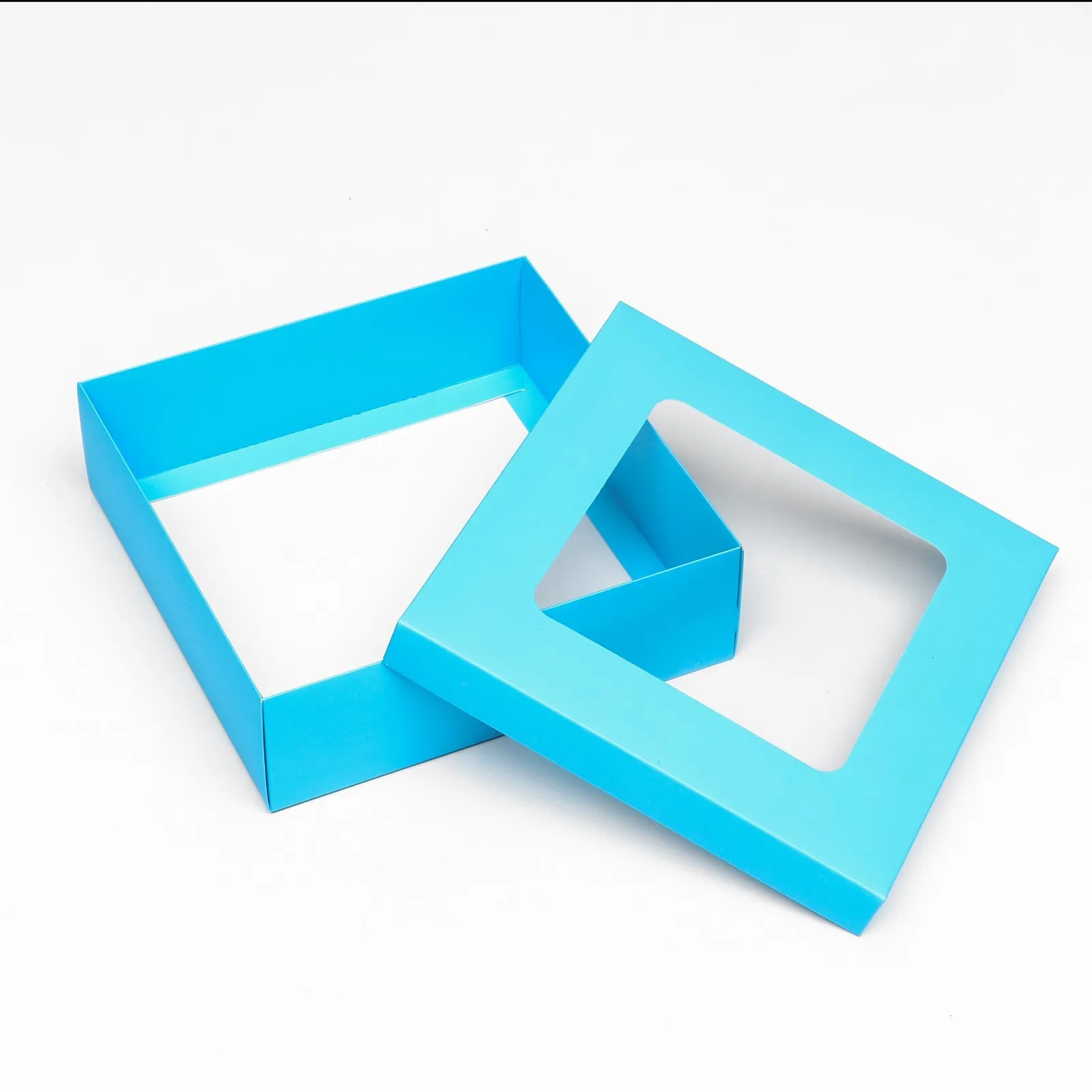 Изготовление складных коробок крышка-дно