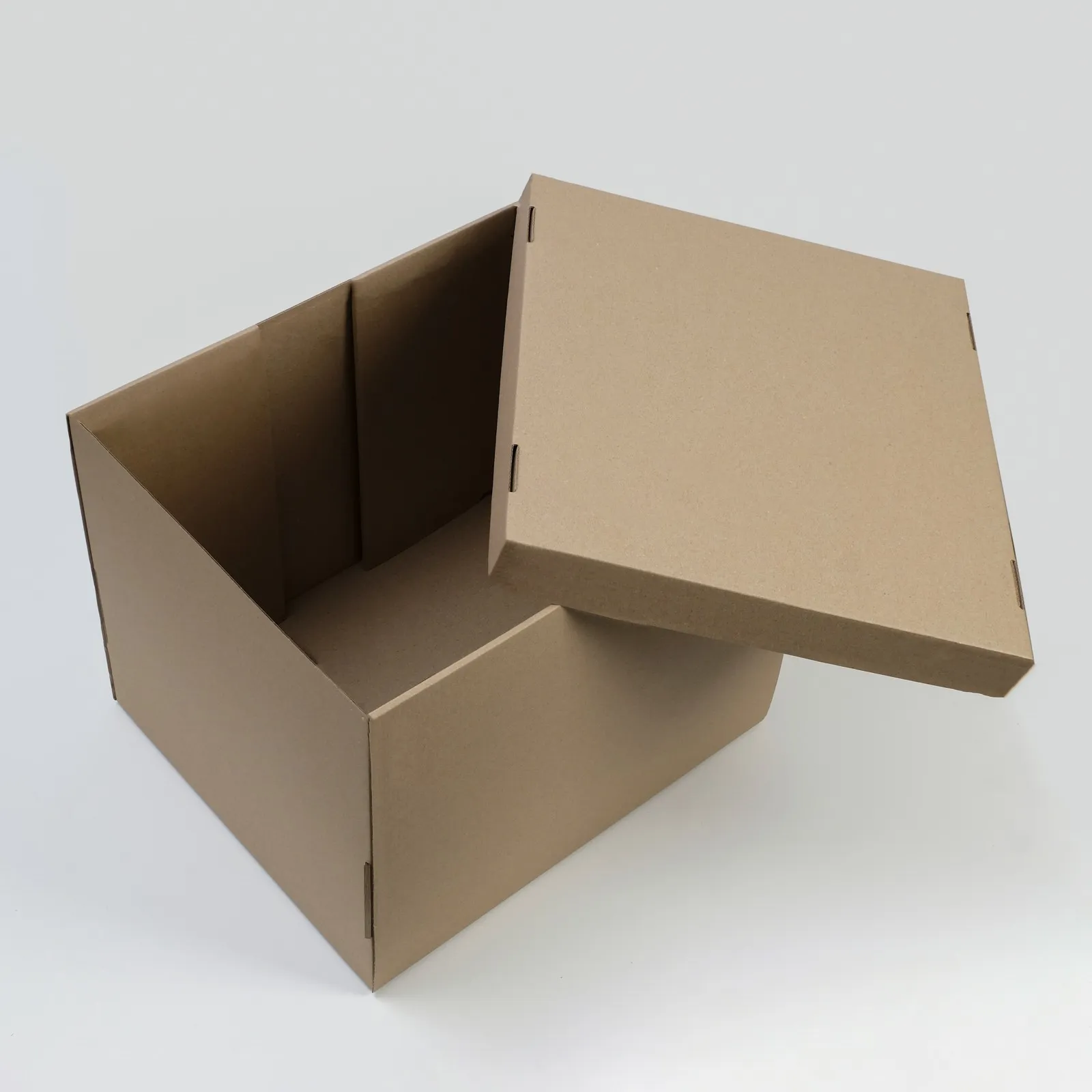 Изготовление готовых коробок крышка-дно 250х250х250 мм