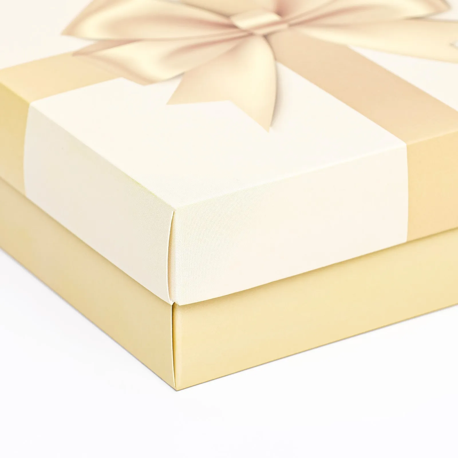 Изготовление подарочных складных коробок крышка-дно