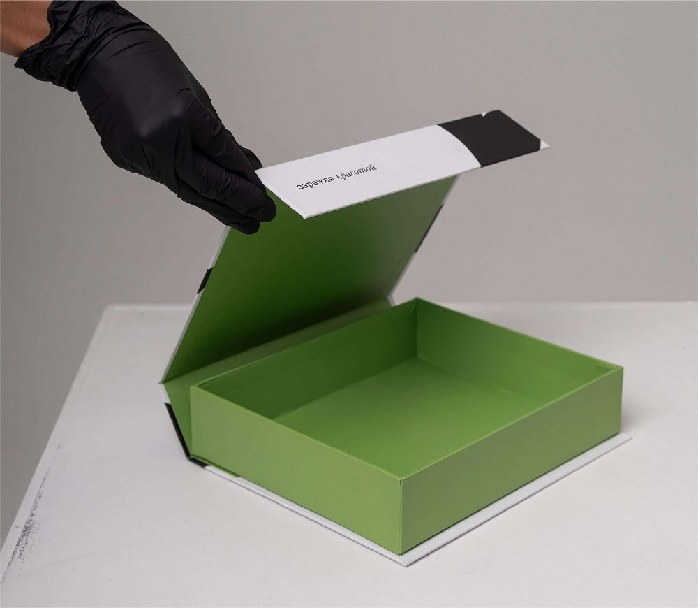 Изготовление кашированных коробок с ламинированием