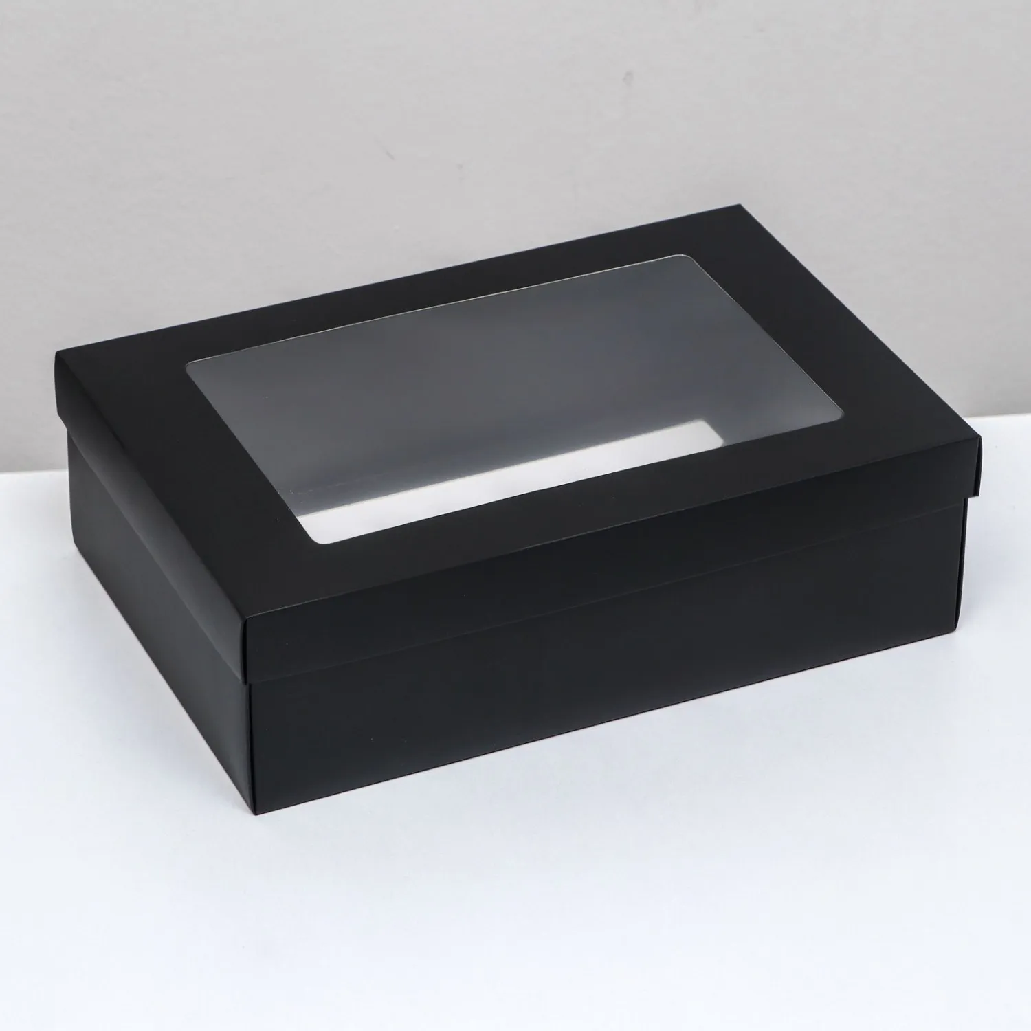 Изготовление черных коробок крышка-дно