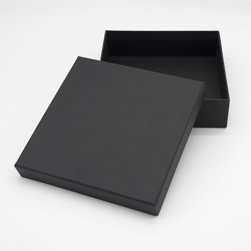 Изготовление кашированных коробок типа крышка-дно