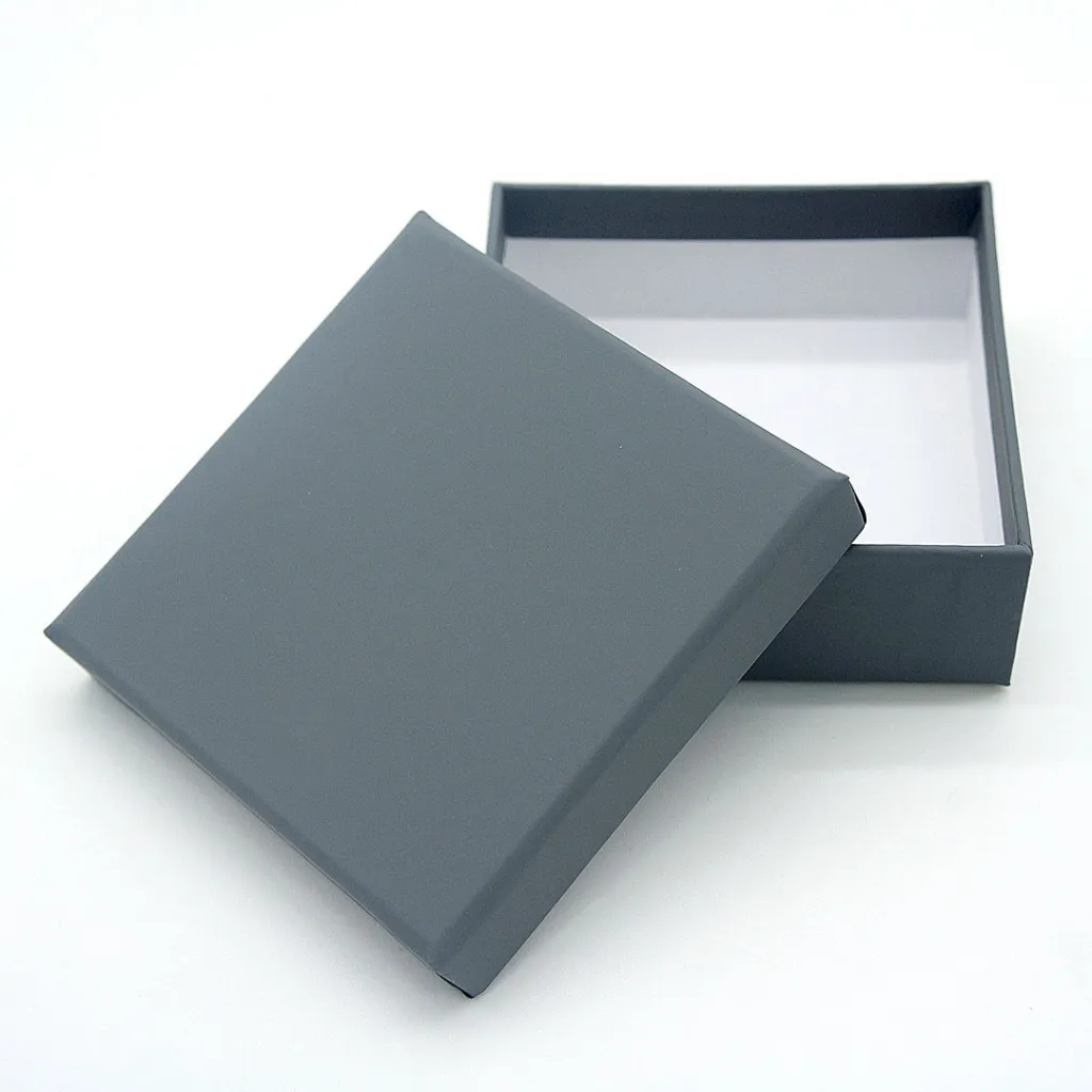 Изготовление коробок крышка-дно 30x30 см