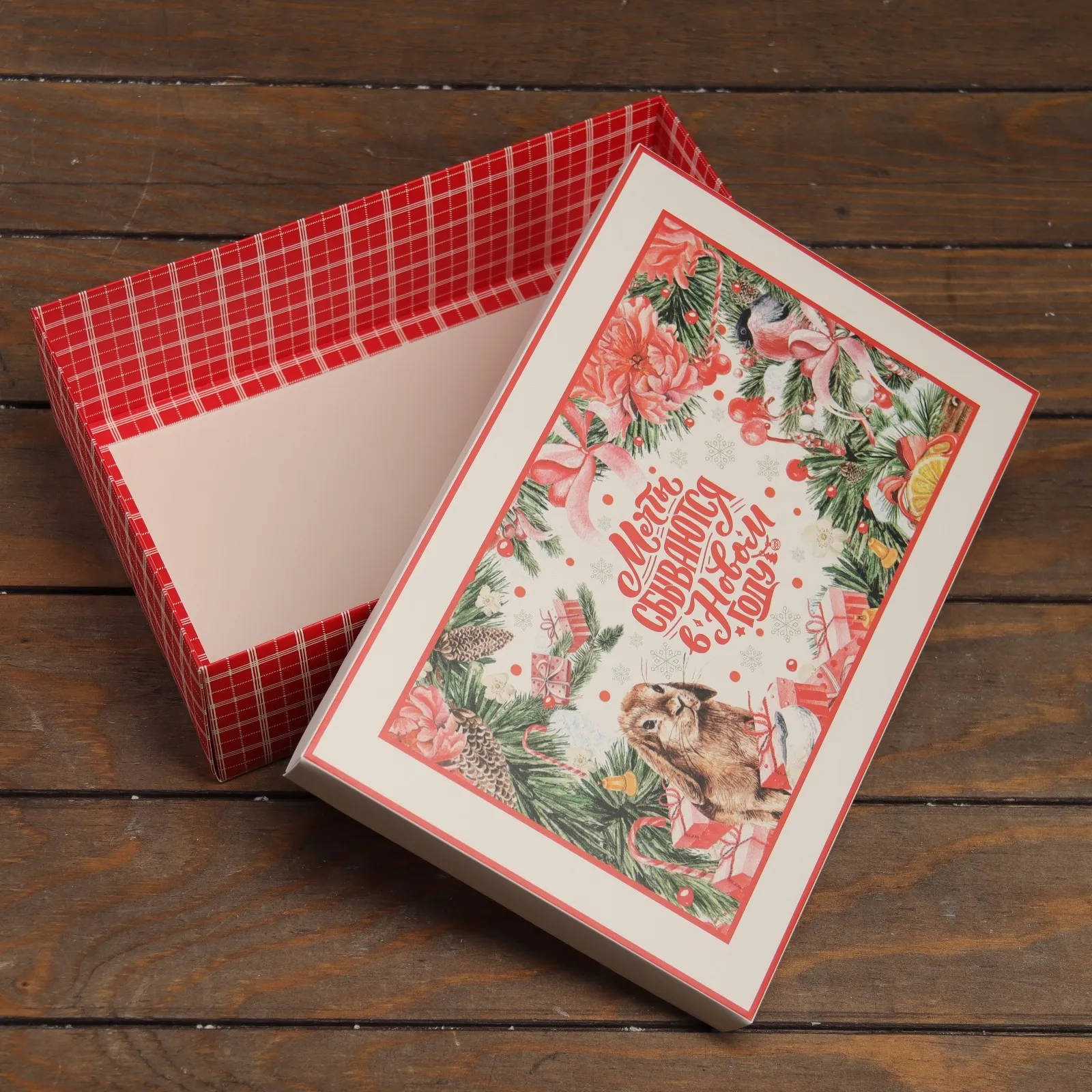 Изготовление подарочных складных коробок крышка-дно