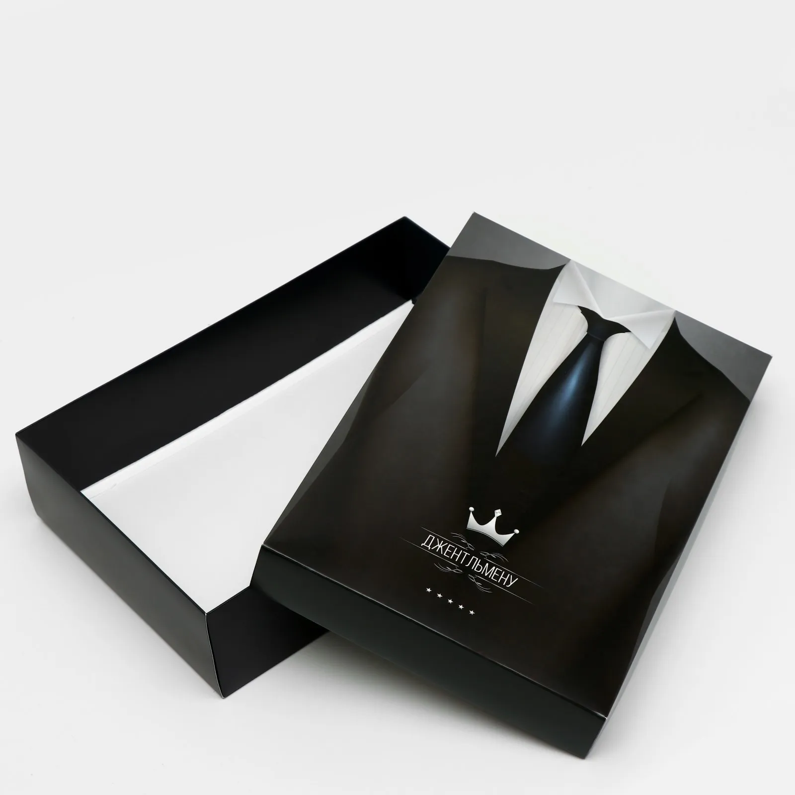 Изготовление подарочных складных коробок крышка-дно