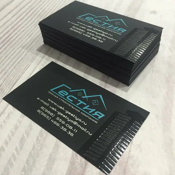 Печать с УФ лаком