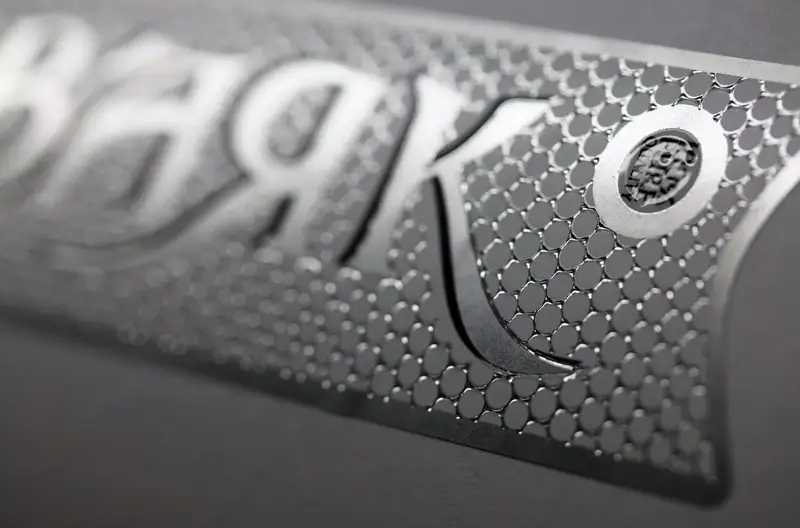 Печать ВД лаками