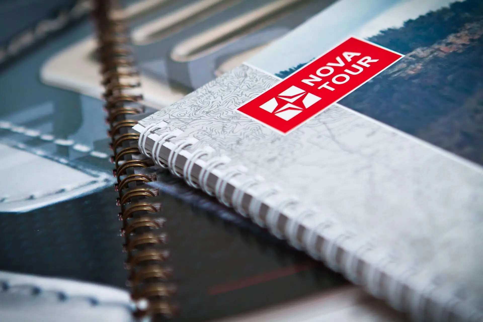 Брошюры на металлической пружине